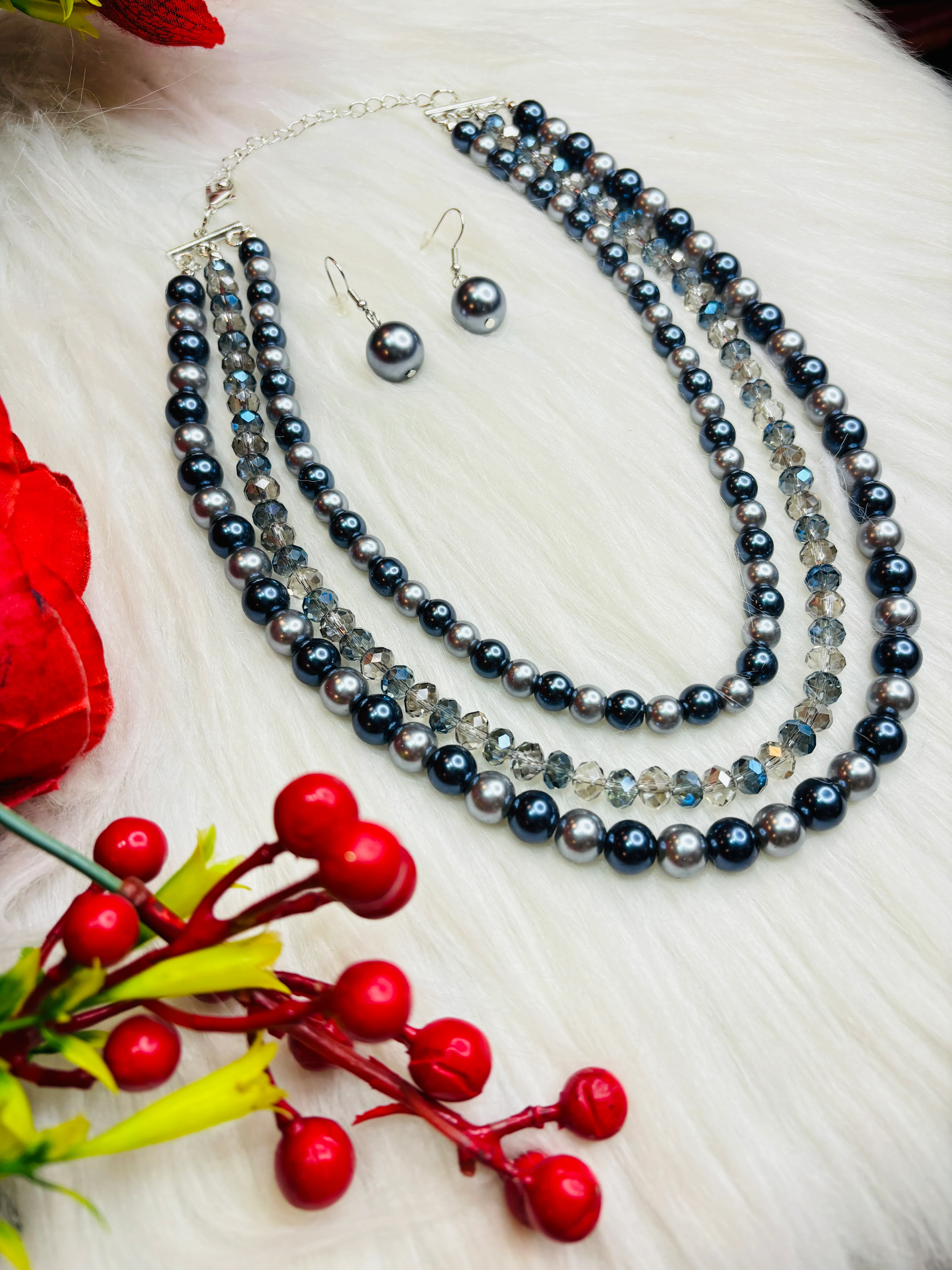 Sagar Jaisi- Fancy Statement Jewellery Set - Image 3