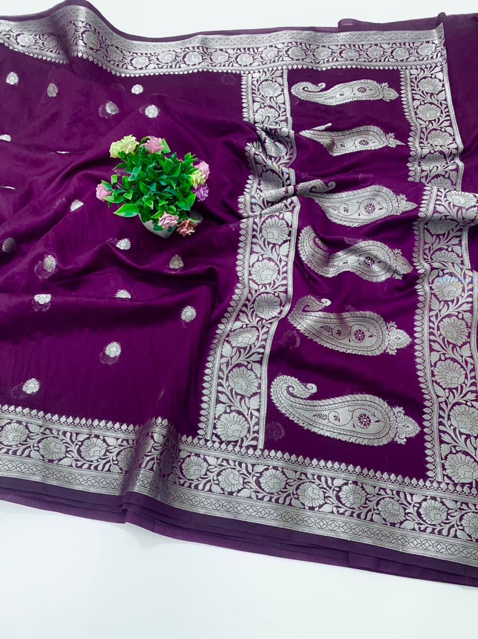 Banarasi Semi Georgette Soft Silk  Saree - Image 5
