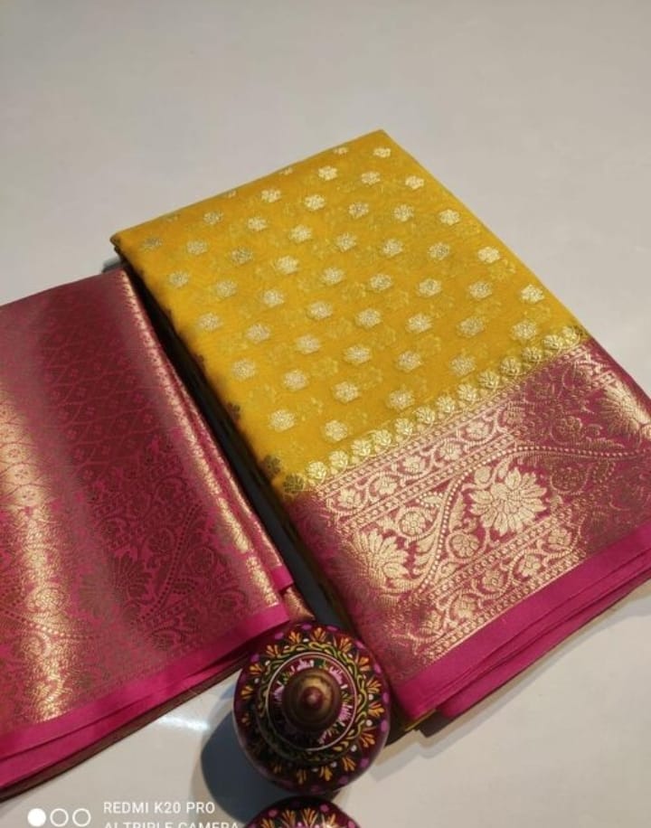 Banarasi Semi Georgette Soft Silk  Saree - Image 7