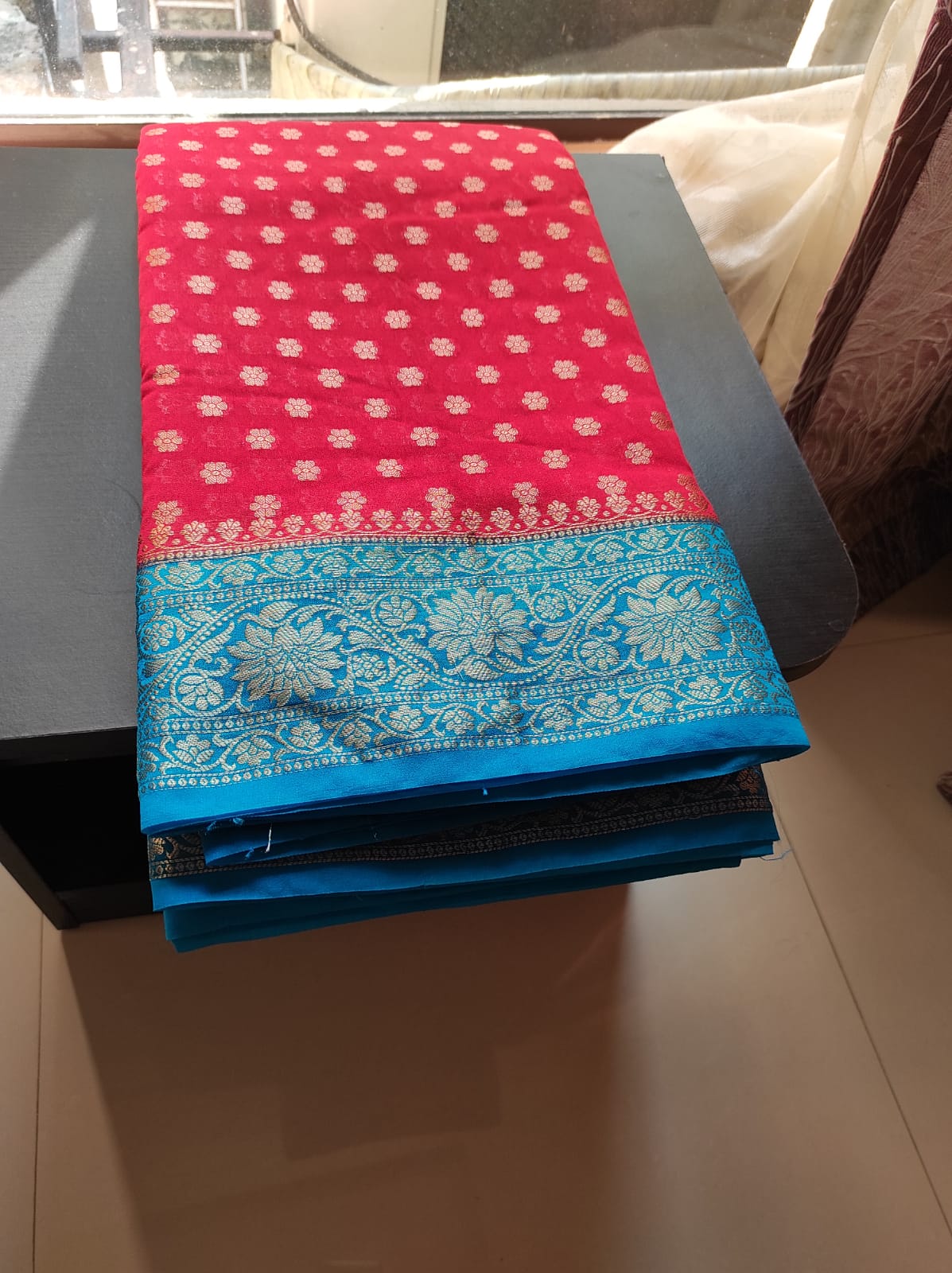 Banarasi Semi Georgette Soft Silk  Saree - Image 3