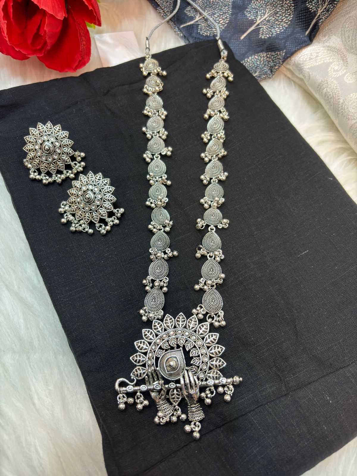 Lord Krishna Flute Inspired -Necklace Set - Image 4