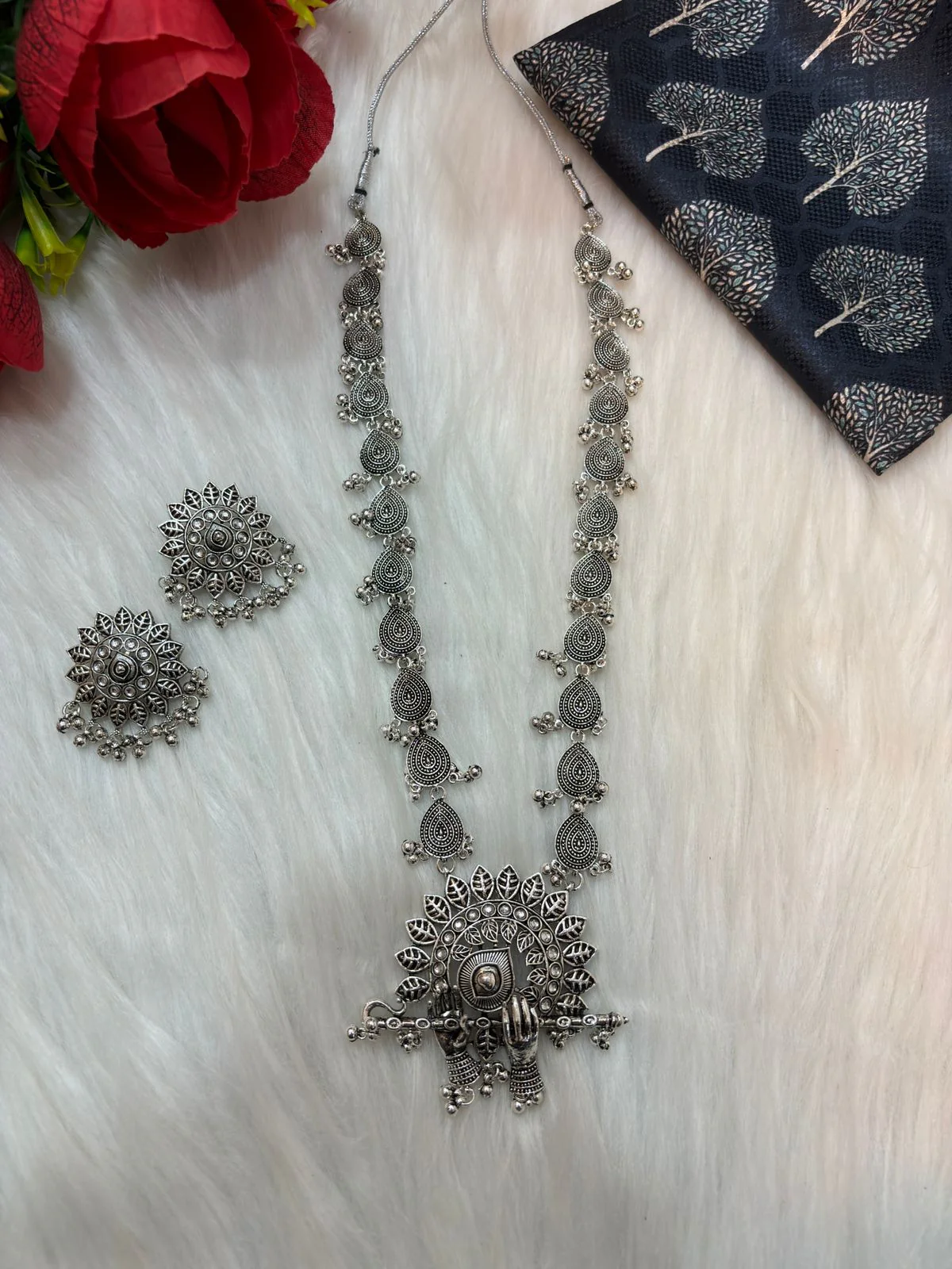 Lord Krishna Flute Inspired -Necklace Set - Image 6