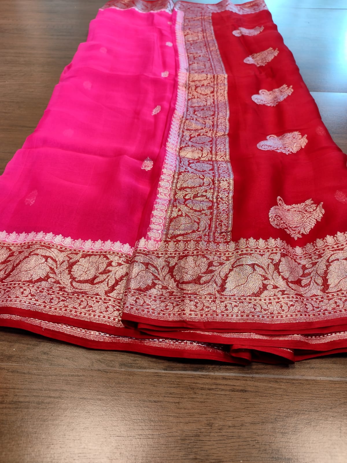 Double Cuddle Khaddi Chiffon Banarasi saree - Image 8