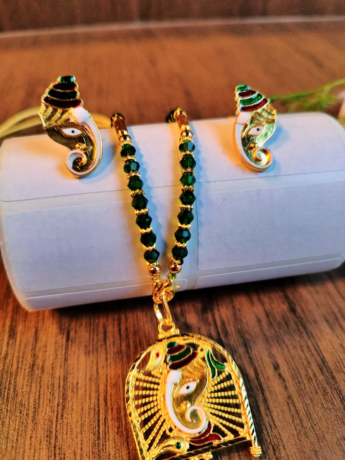 Ganpati Bappa Special Gold Plated Necklace Set - Image 3