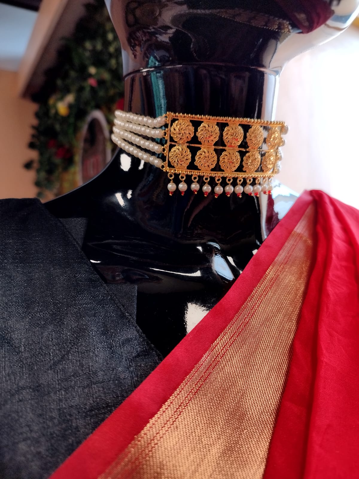 Gold Plated Chocker Necklace set - Image 5