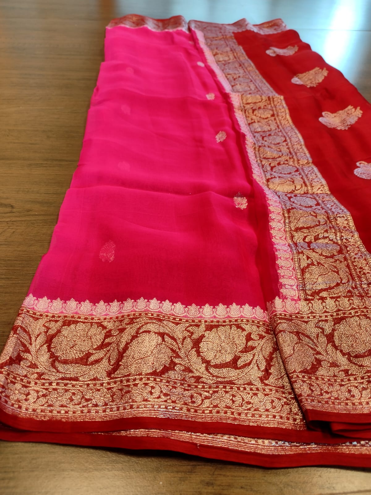 Double Cuddle Khaddi Chiffon Banarasi saree - Image 3