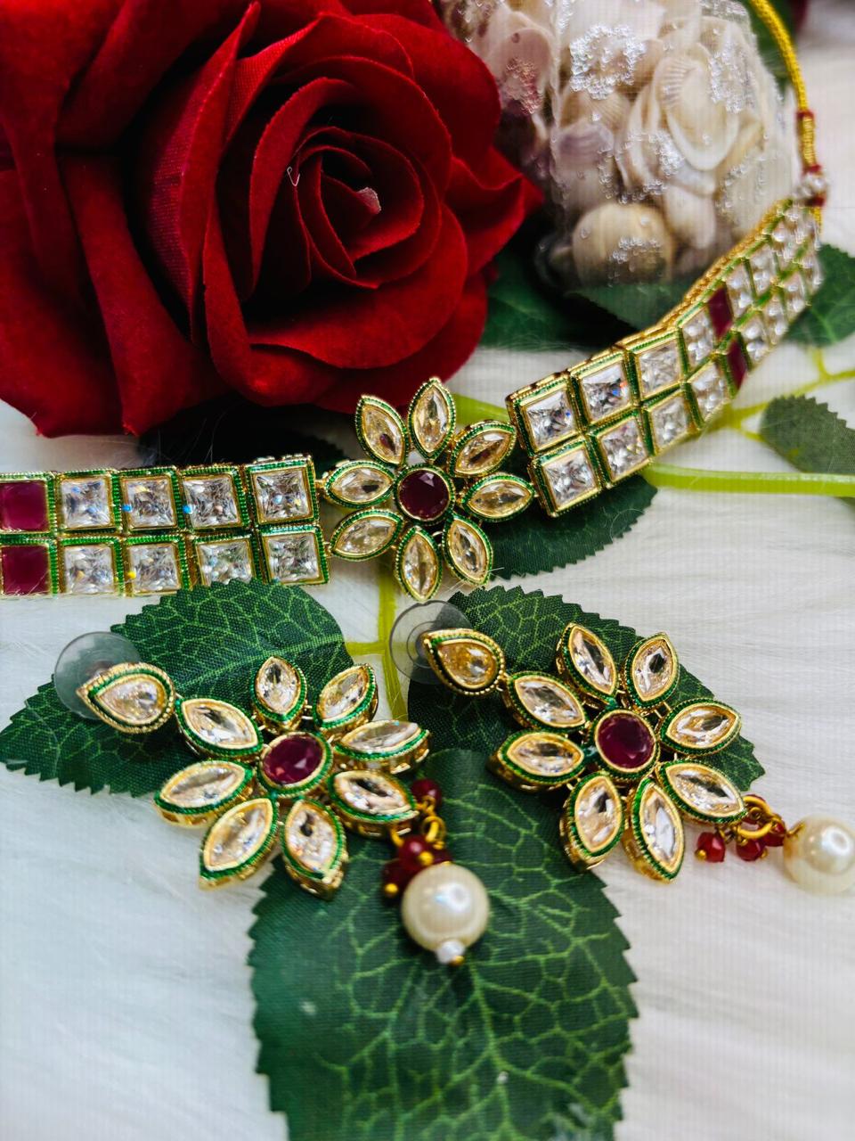 Old Heritage Kundan Special Choker Set - Image 3