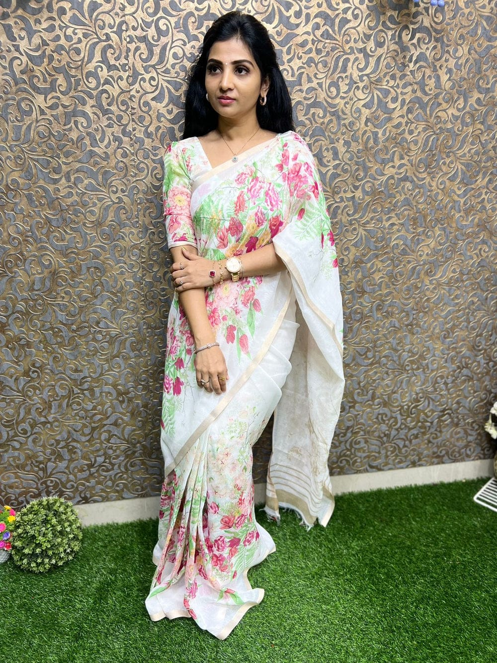 Meadow of Roses Fancy Chanderi Saree - Image 27
