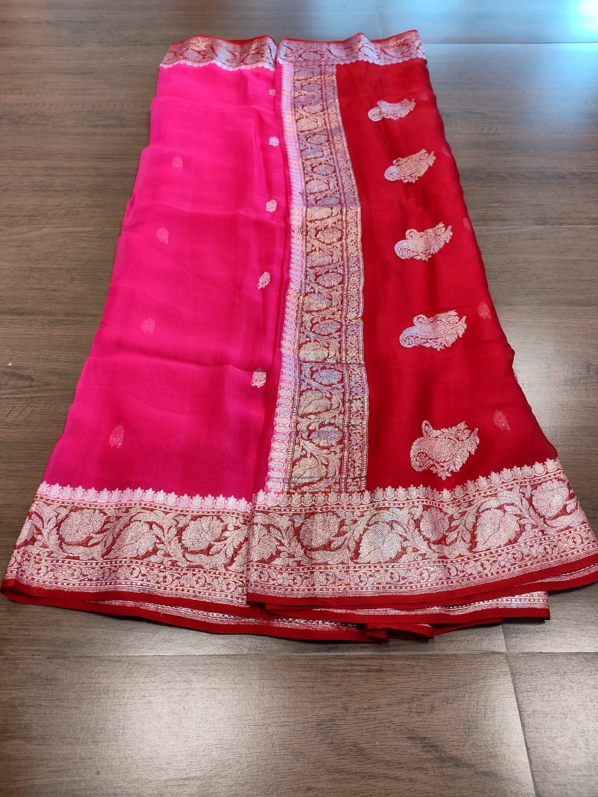 Double Cuddle Khaddi Chiffon Banarasi saree - Image 5