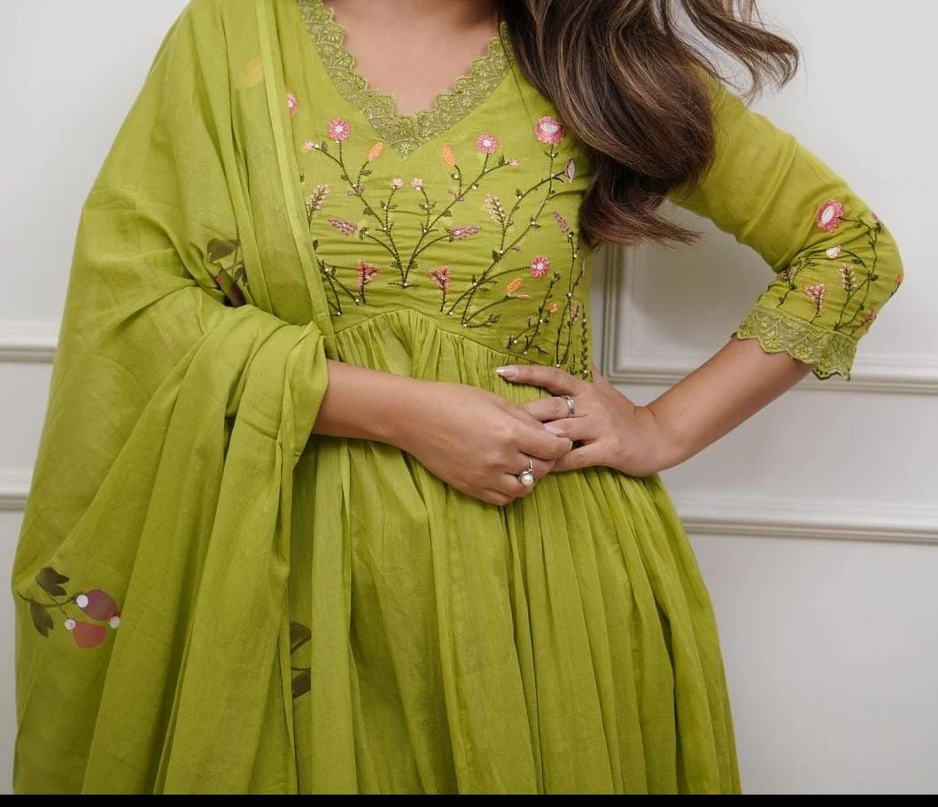 Ruffled Romance Anarkali Cotton Suit Set - Image 3