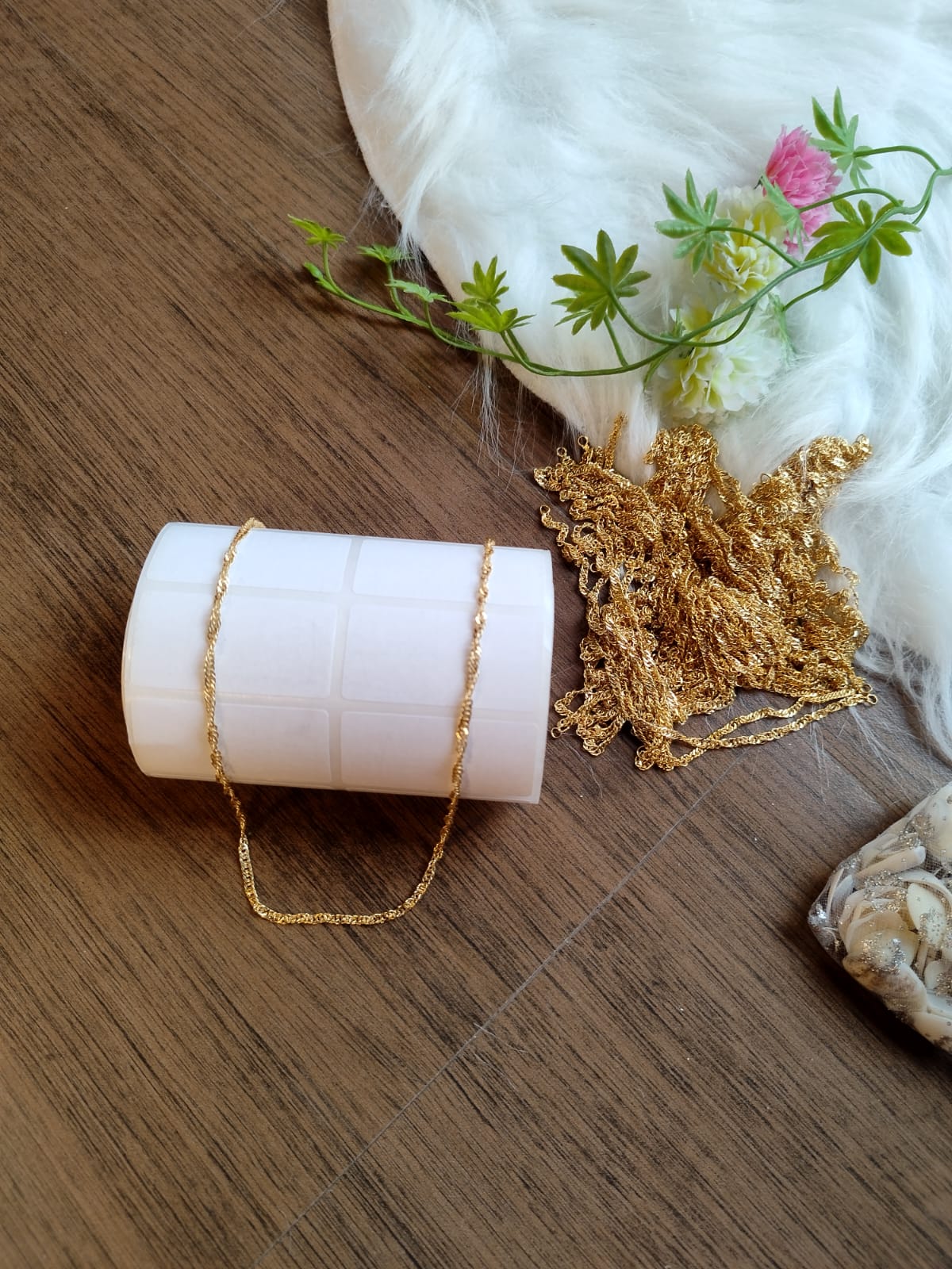 Simple And Shining Look- Single Gold Plated Chain - Image 5