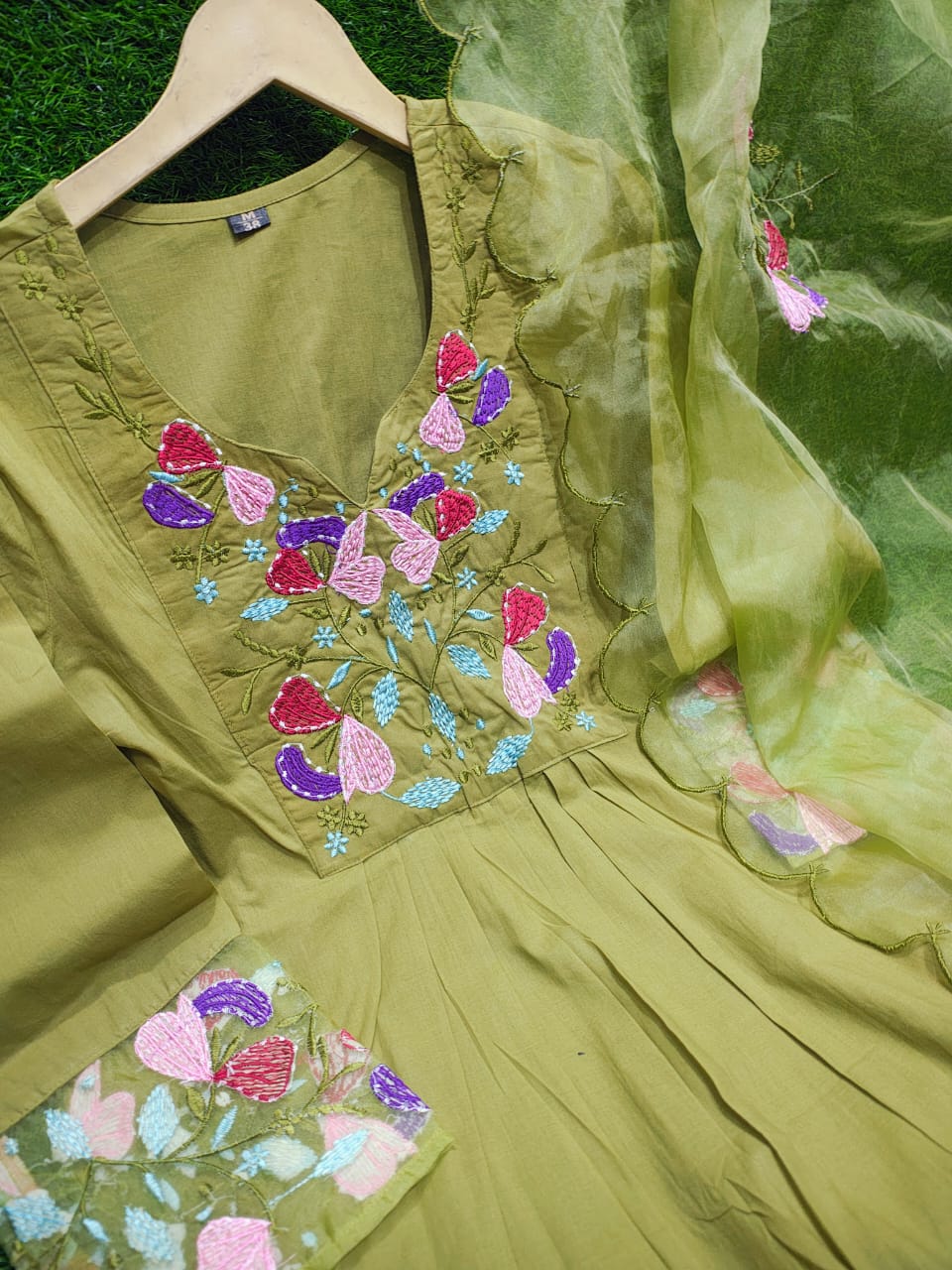 Spring Fling Cotton Suit Set - Image 5