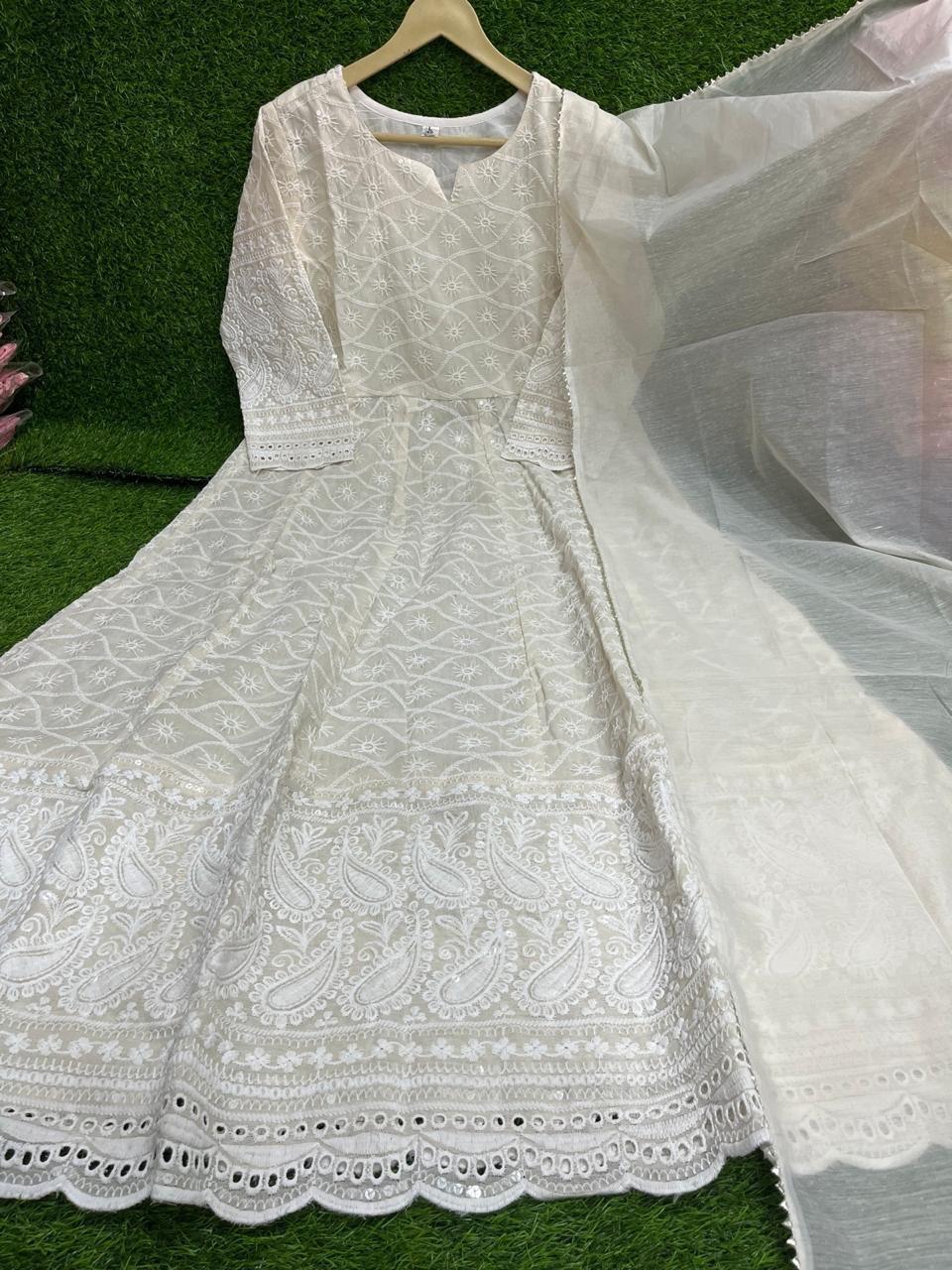 White Chikankari Kurti Set - Image 6